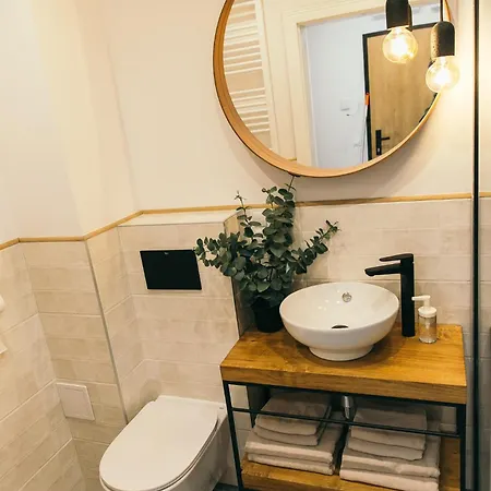Uroczy Belle View Jacuzzi Sauny Centrum شكلارسكا بوريبا